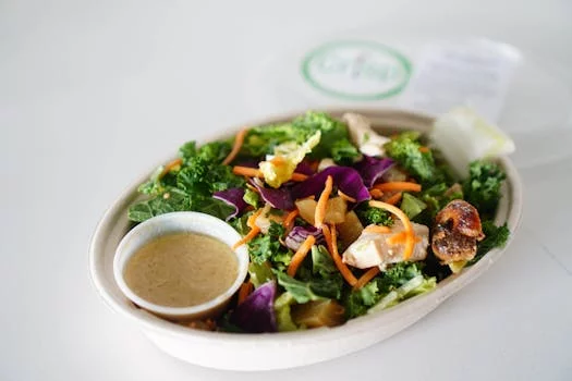 fresh salads and healthy options